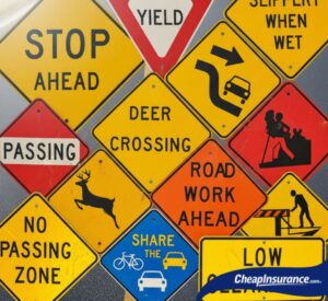 12 most common traffic warning signs