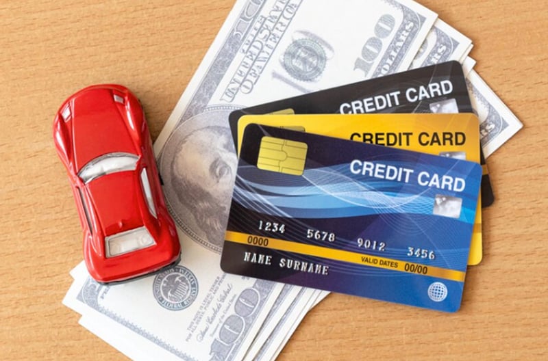 Does paying for car insurance build credit?