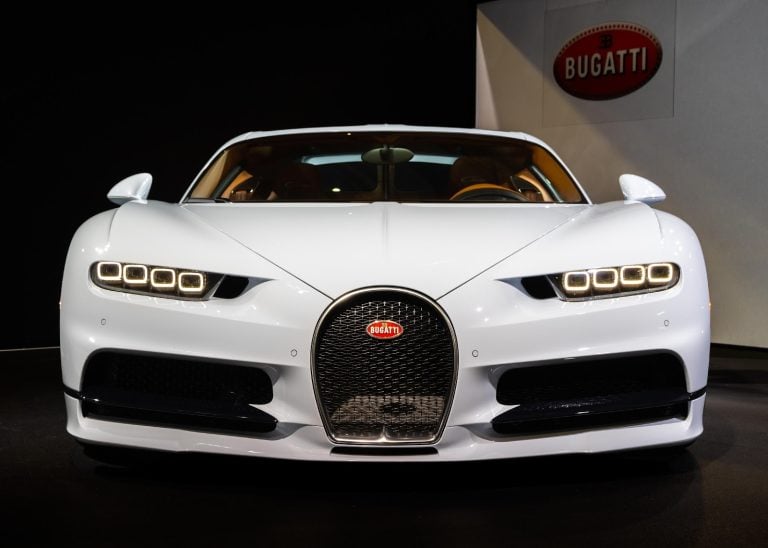 Bugatti Chiron, car insurance plan