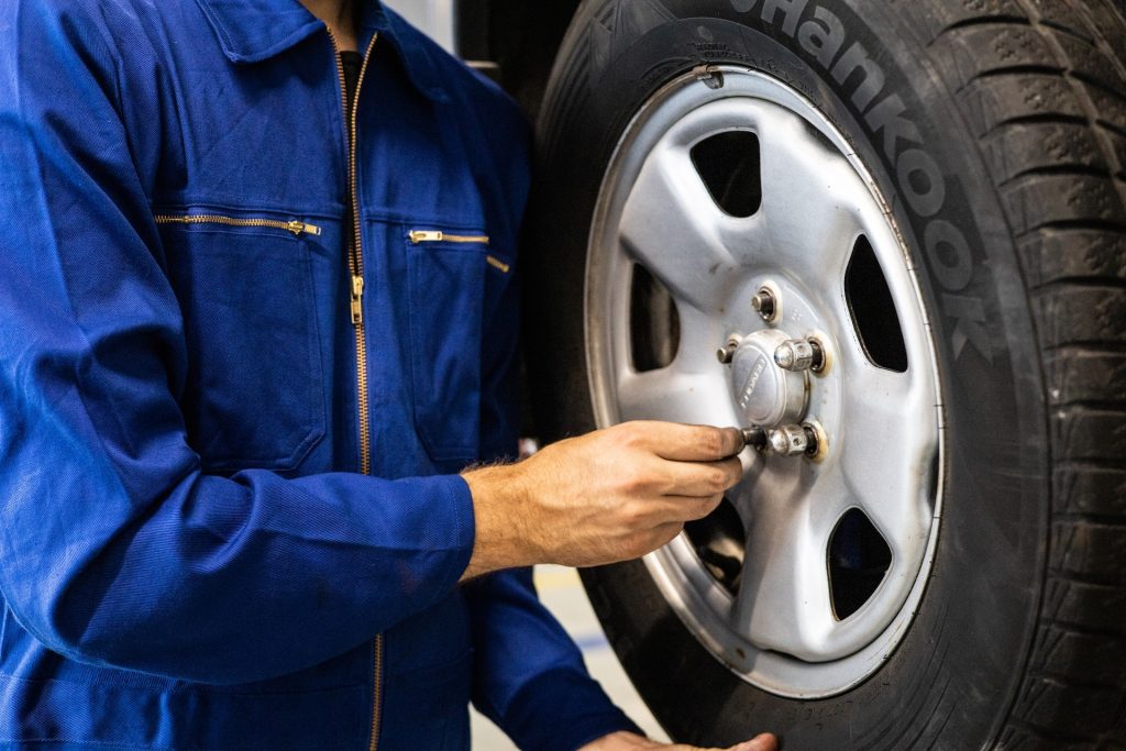 checking tire pressure