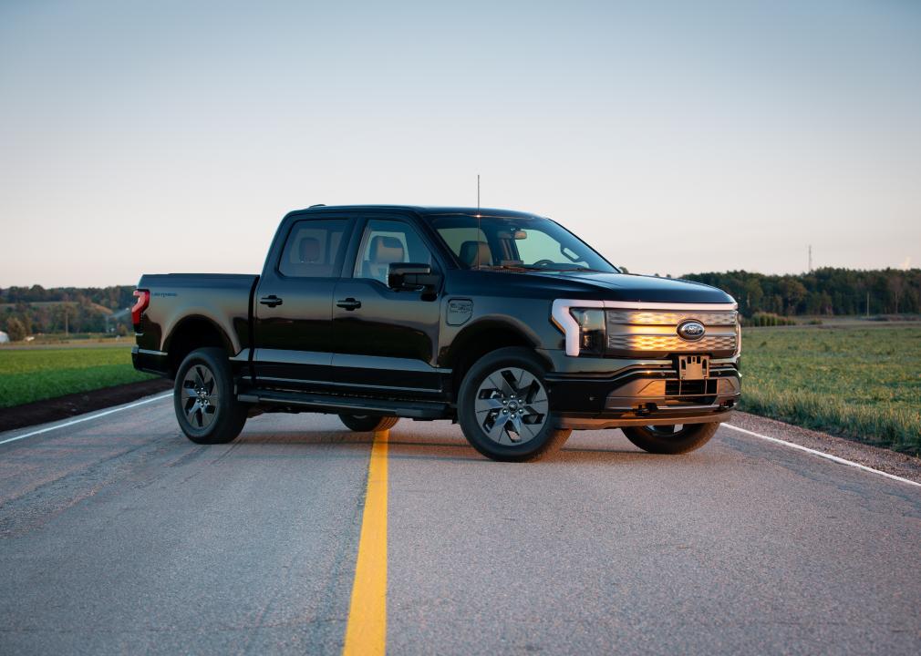 black ford supercrew, 10 most stolen car models