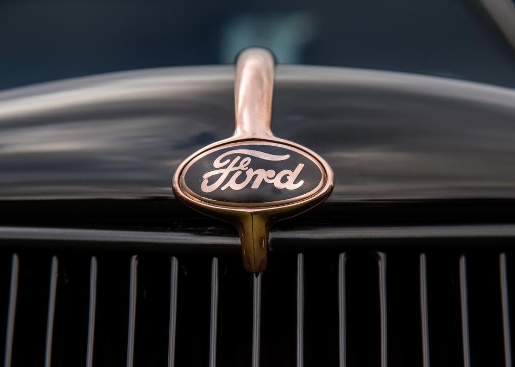 classic ford logo