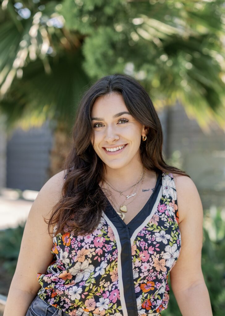 Jaclyn Schiavo Website design professional and Graphic design